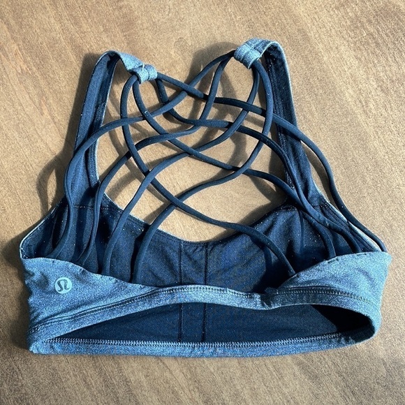 Sz2 Lululemon Free to Be Wild bra in heathered black/black VGUC - Picture 7 of 8